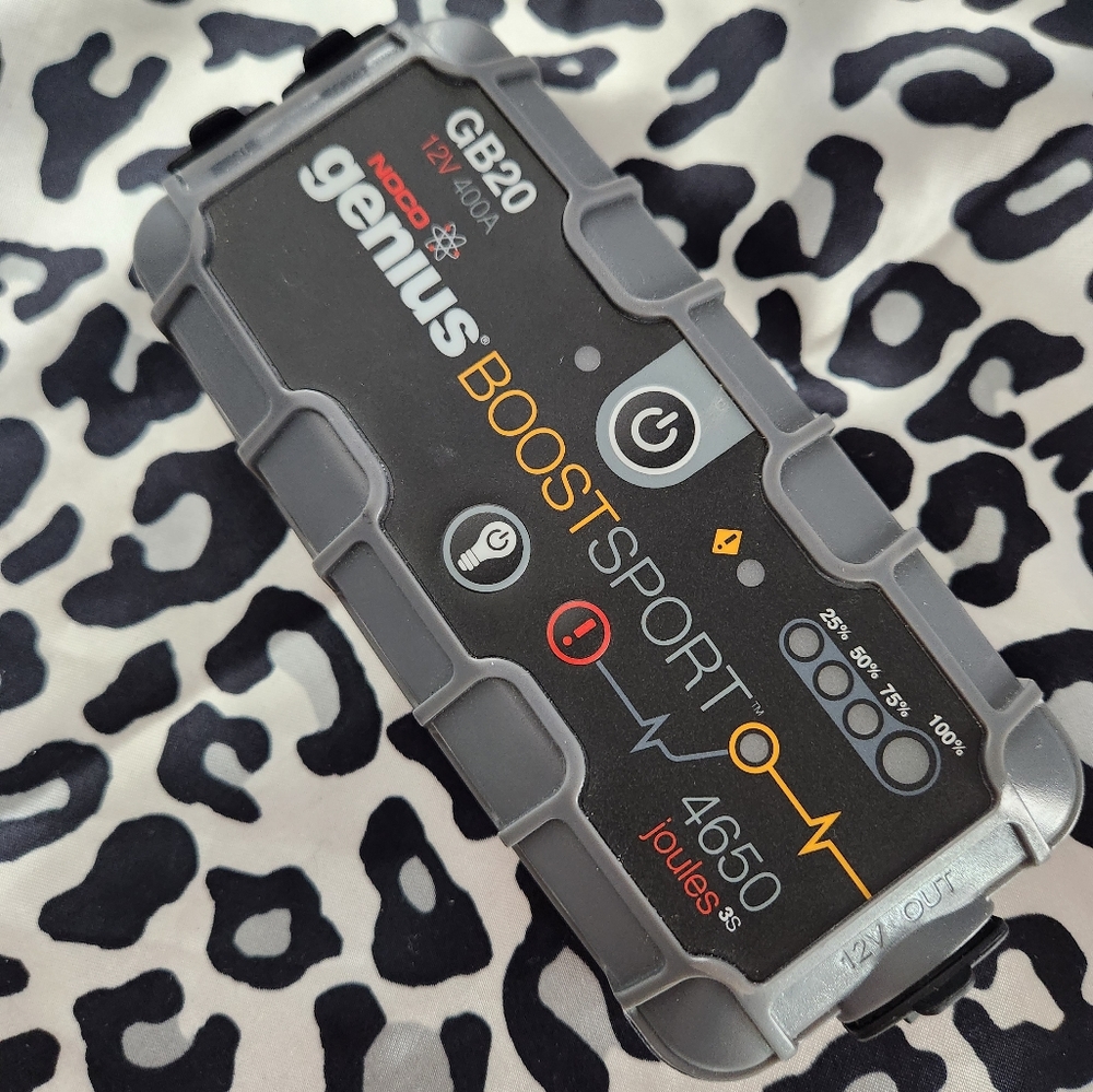 NOCO Boost Sport 400A 12V Ultrasafe Lithium Jump Starter